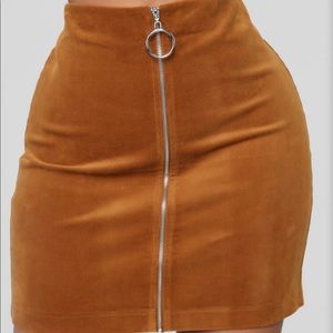 Camel skirt